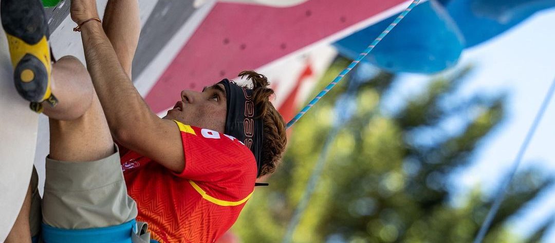 Una imatge de Guille fent escalada